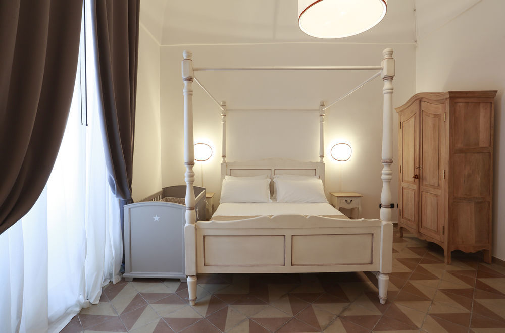 Santa Marta Suites & Apartments Лечче Экстерьер фото