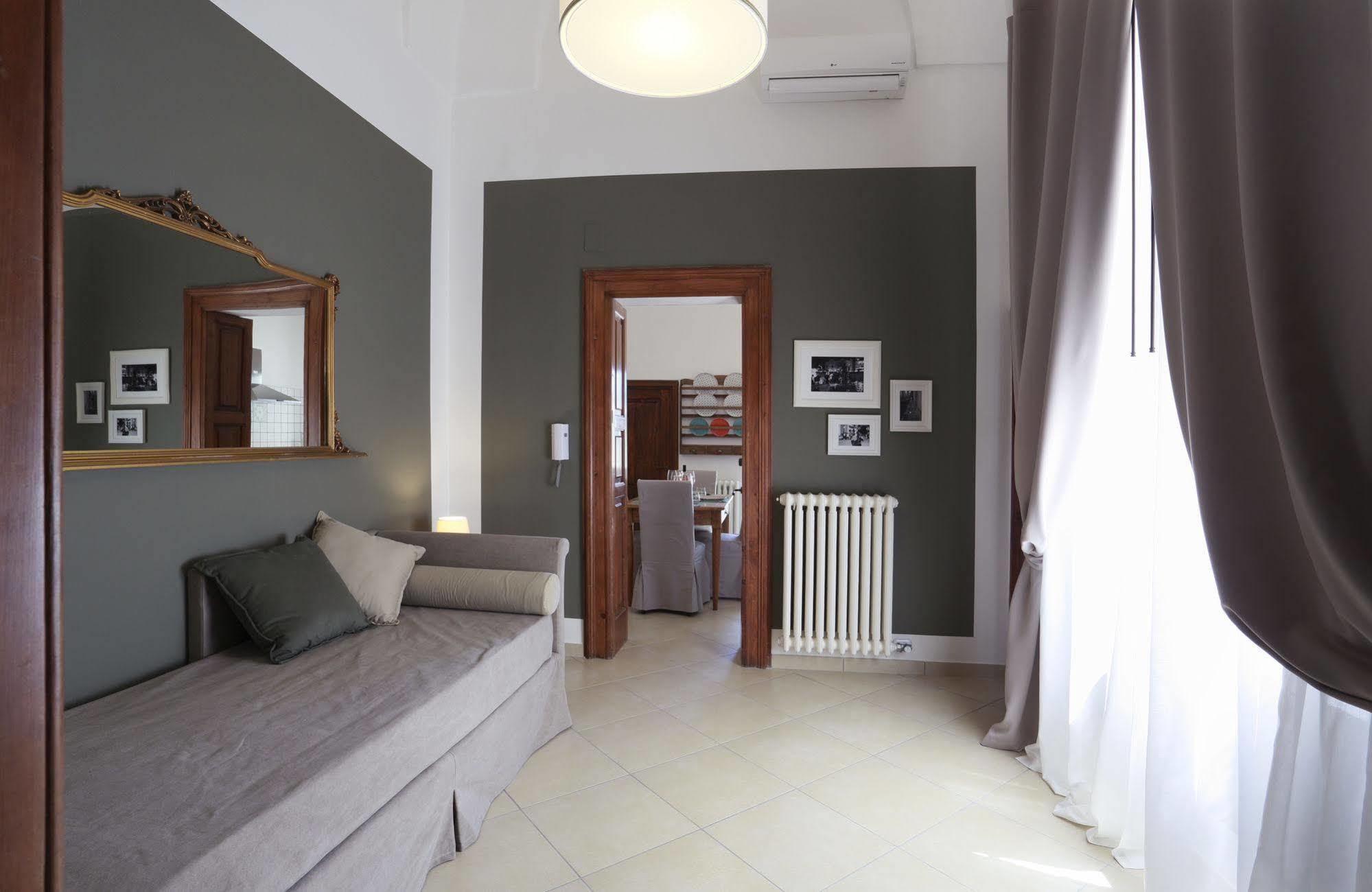Santa Marta Suites & Apartments Лечче Экстерьер фото