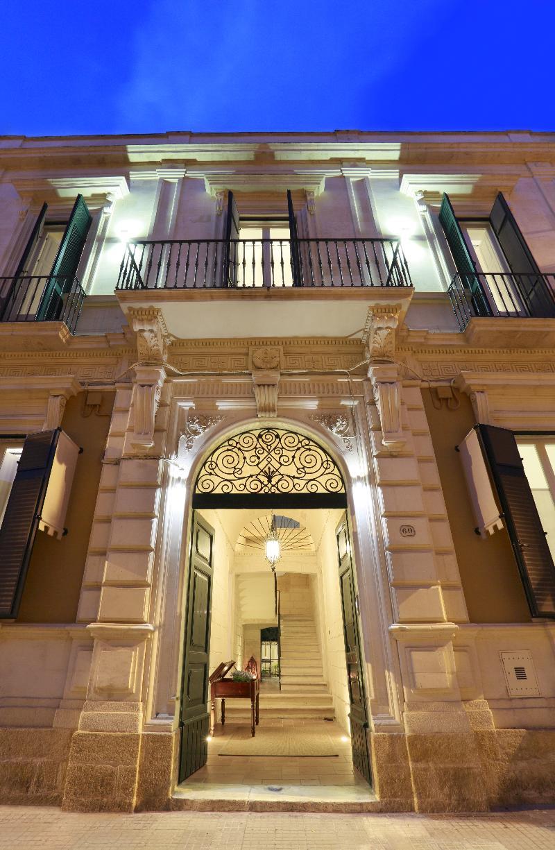 Santa Marta Suites & Apartments Лечче Экстерьер фото