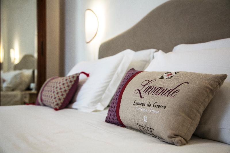 Santa Marta Suites & Apartments Лечче Экстерьер фото